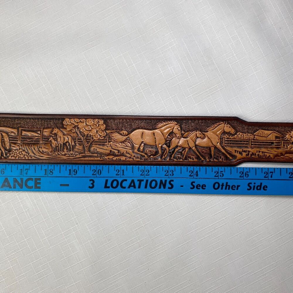 Hand Tooled LEATHER 3-D HORSES SCENE Western Belt! Handmade T Goodloe Sz 29 - Picture 11 of 16